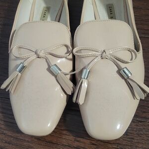 Zara Nude Patent Tassel Loafers for Women